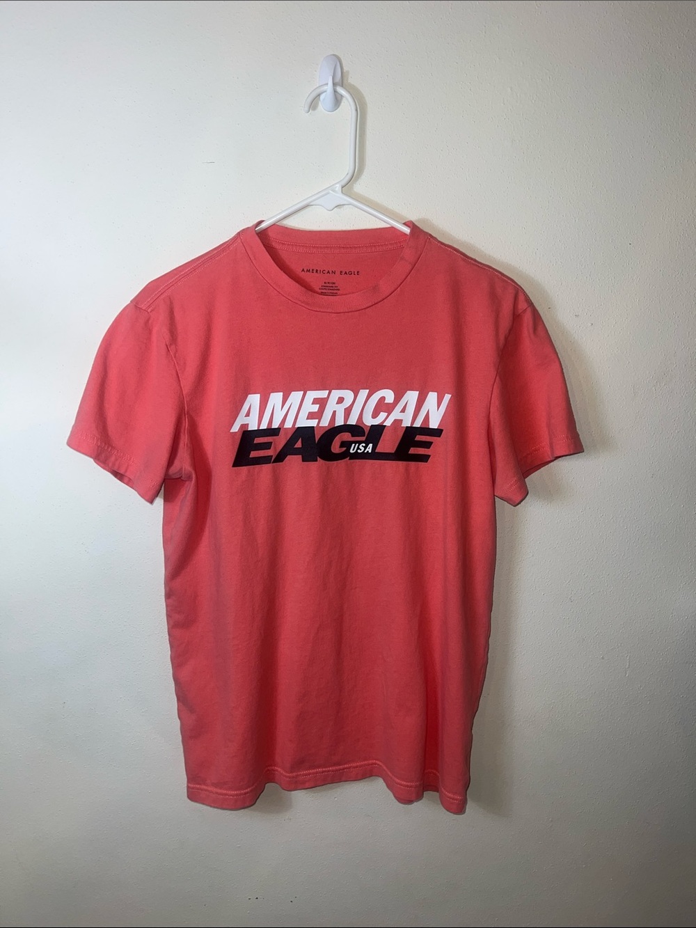 American Eagle Outfitters Coral Graphic Logo Tee